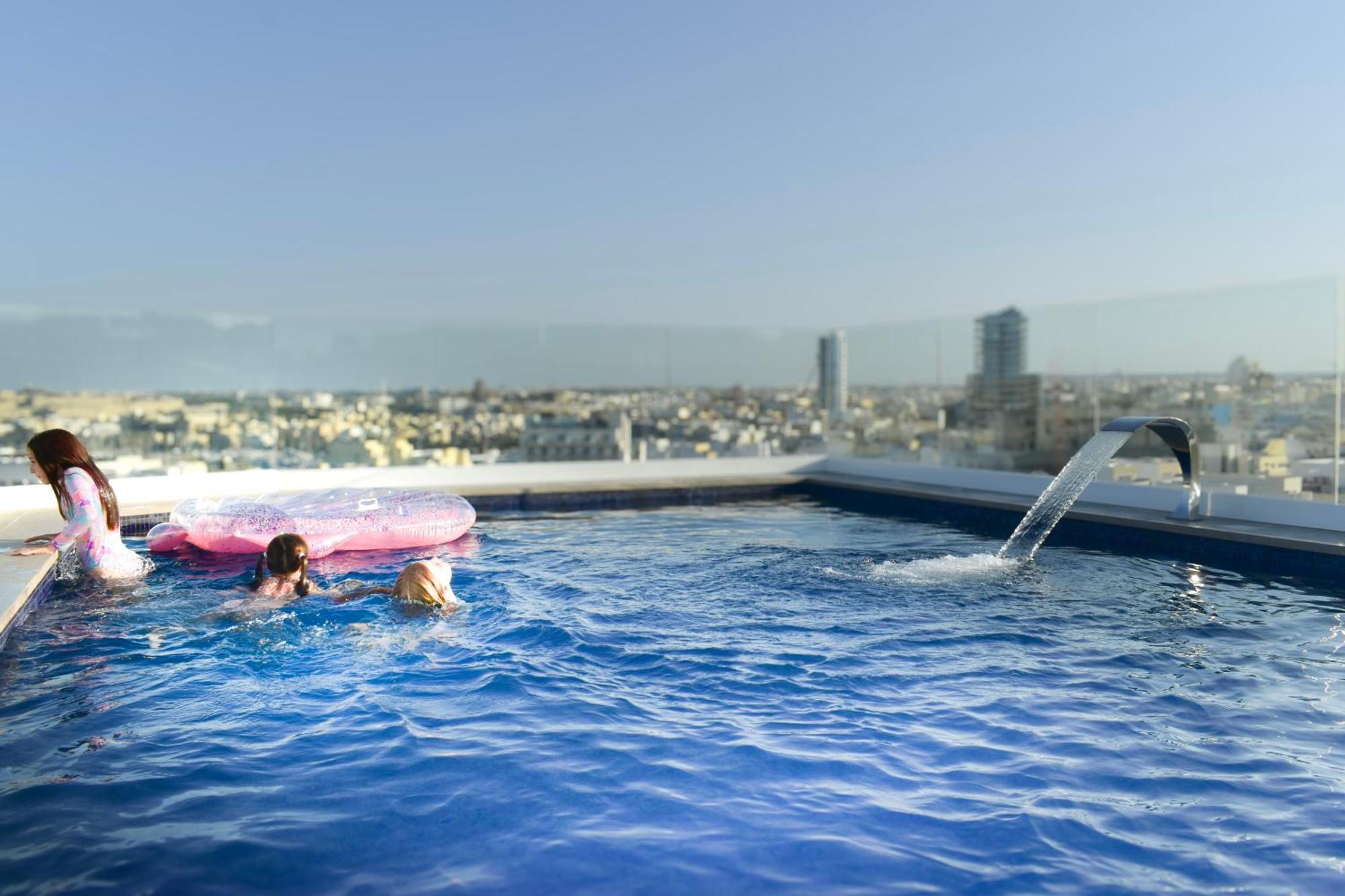 Cast Apartments Gzira Экстерьер фото